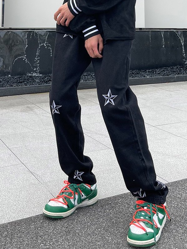 Jeans sueltos negros con estrellas bordadas para hombre-1