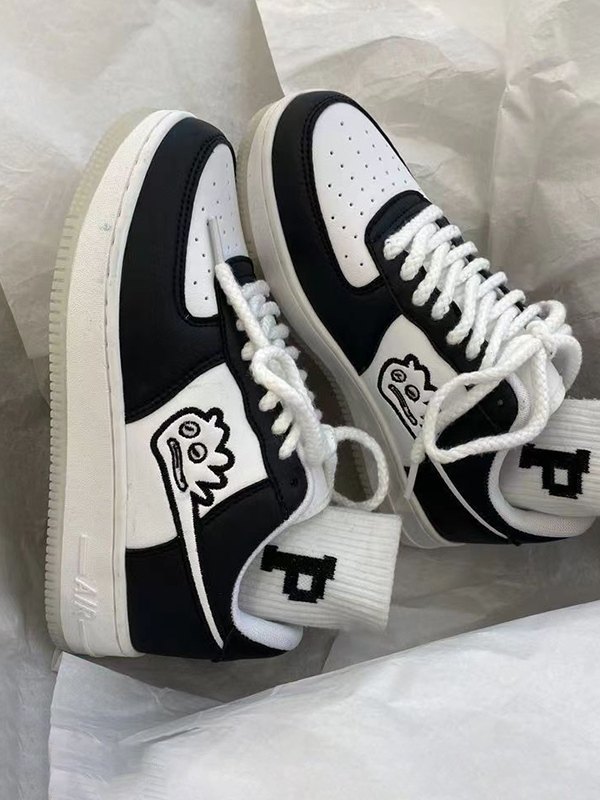 Zapatilla Monstruo Bordado-1